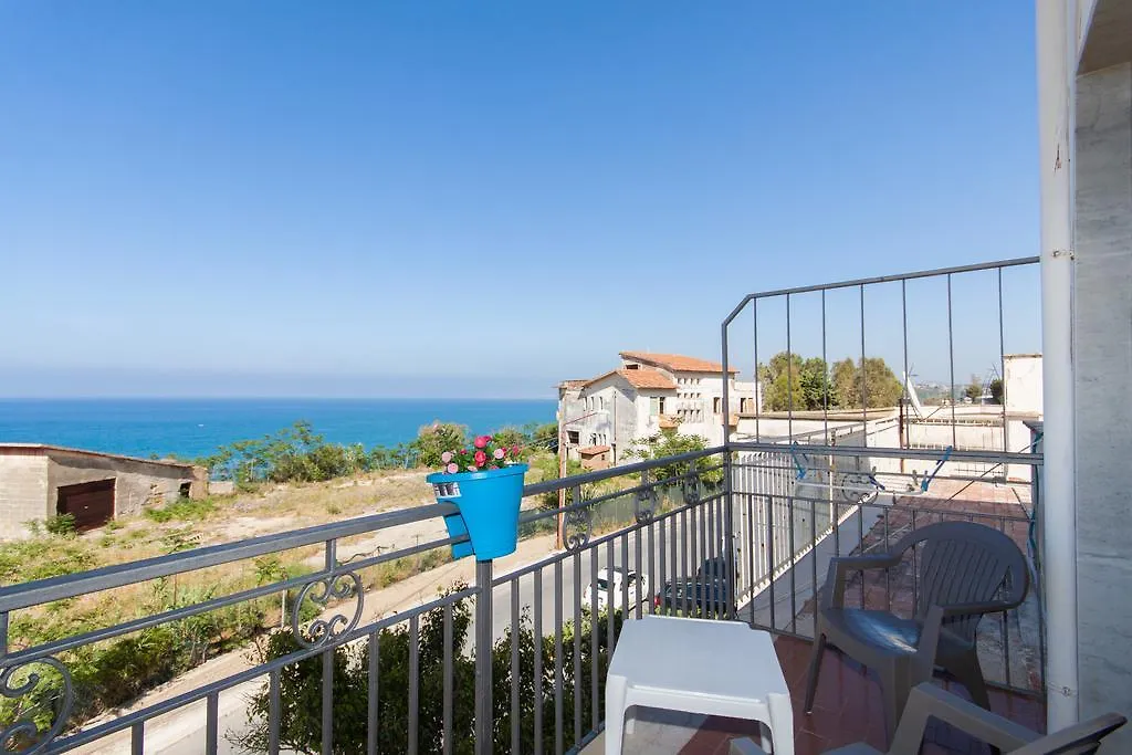B&B A Mare Castellammare del Golfo 2*,  Italy